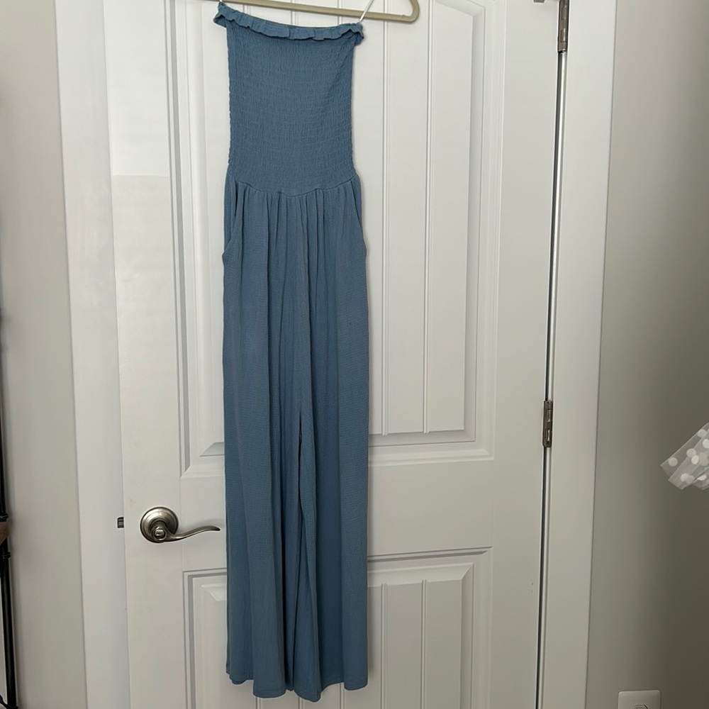 Blue jumpsuit with pockets